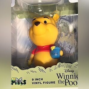 NEW Disney Winnie the Pooh Vinyl Figure 9”
Figure Statue holding honey pot